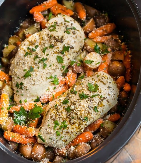 Chicken Crock-pot - Chicken & Potatoes W/ Carrots