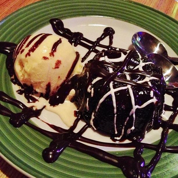 Applebee's REAL Triple Chocolate Meltdown Recipe