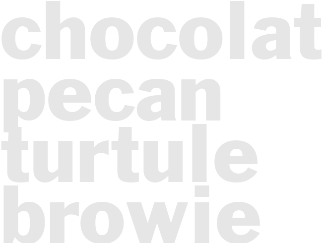 CHOCOLATE PECAN TURTULE BROWIE CUPCAKES