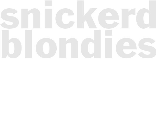 SNICKERDOODLE BLONDIES