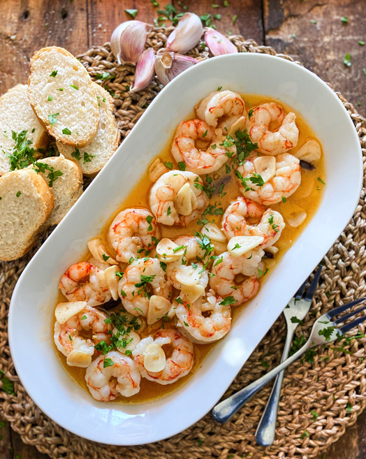 Spanish Garlic Shrimp (Gambas al Ajillo) 