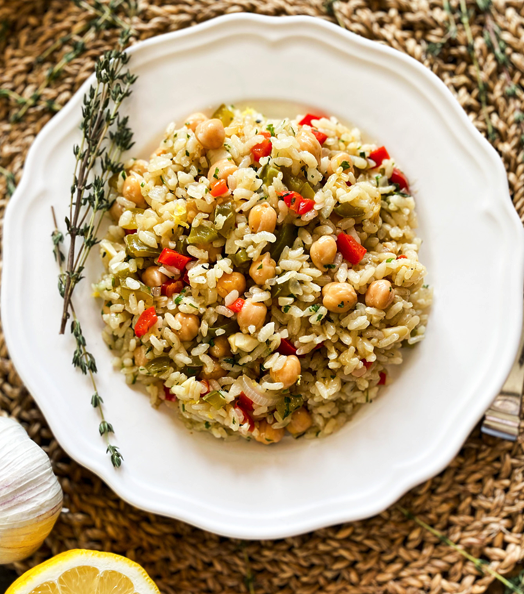 Mediterranean Lemon-Garlic Rice with Chickpeas